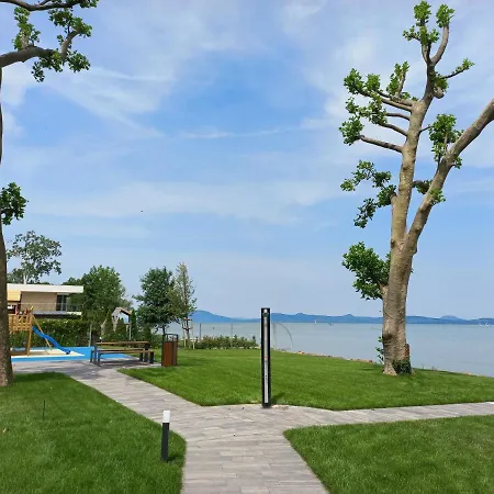 Platán With Lakeview Balatonboglár