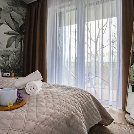 Platán With Lakeview * Balatonboglár