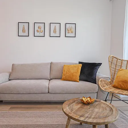 Platan With Lakeview * Balatonboglár