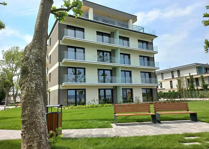 דירה Platan With Lakeview *