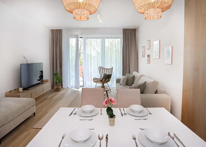 Platan With Lakeview דירה *