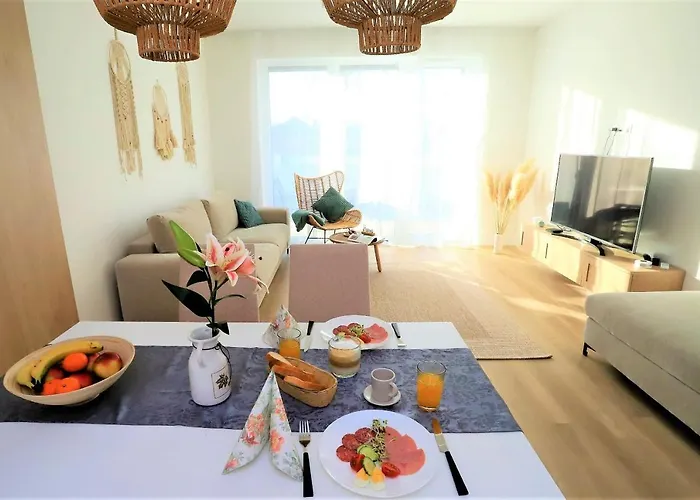 Platan With Lakeview * Balatonboglár