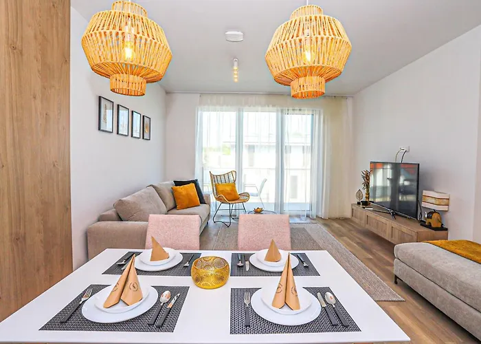 Platan With Lakeview Appartement